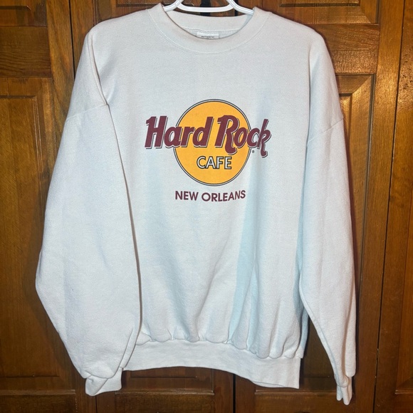Hard Rock Cafe Other - Hard Rock Cafe New Orleans White Crewneck with Yellow Logo